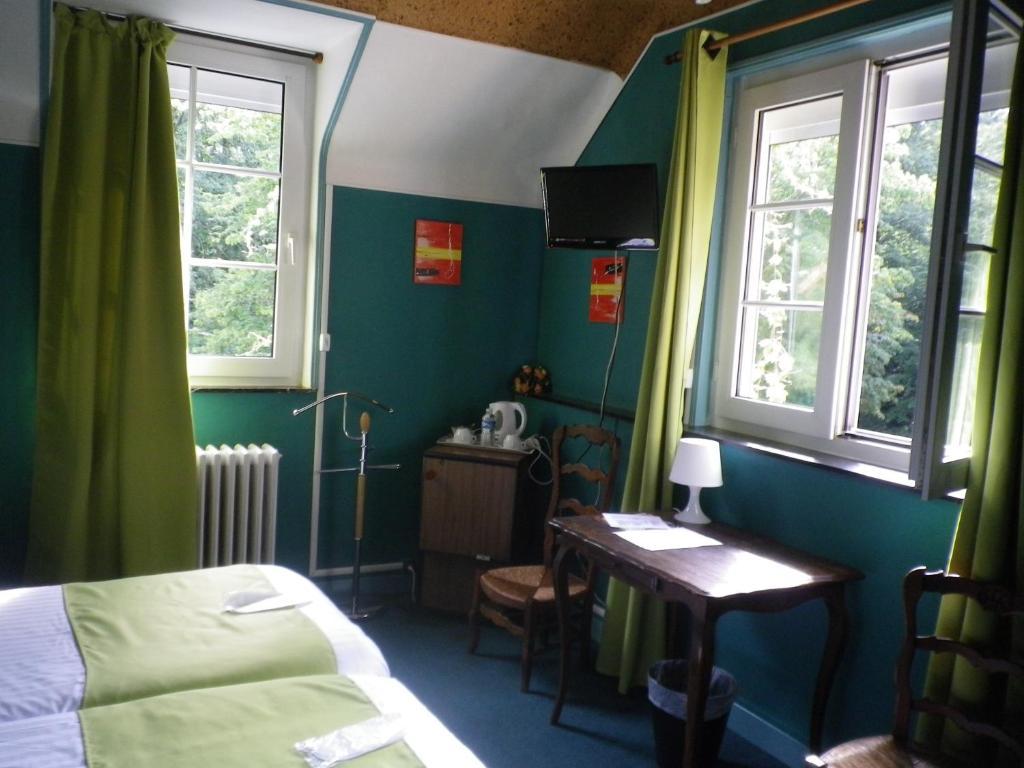 Hotel Ermitage Du Moulin Labotte Haybes 部屋 写真